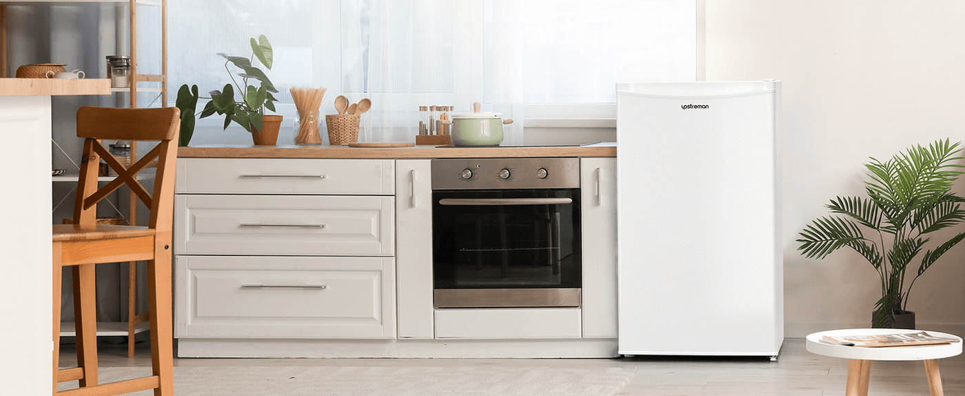 Upstreman 3.2 Cu.Ft Mini Fridge with Freezer, Single Door Mini Fridge, Adjustable Thermostat, Mini Refrigerator for Dorm, Office, Bedroom, White