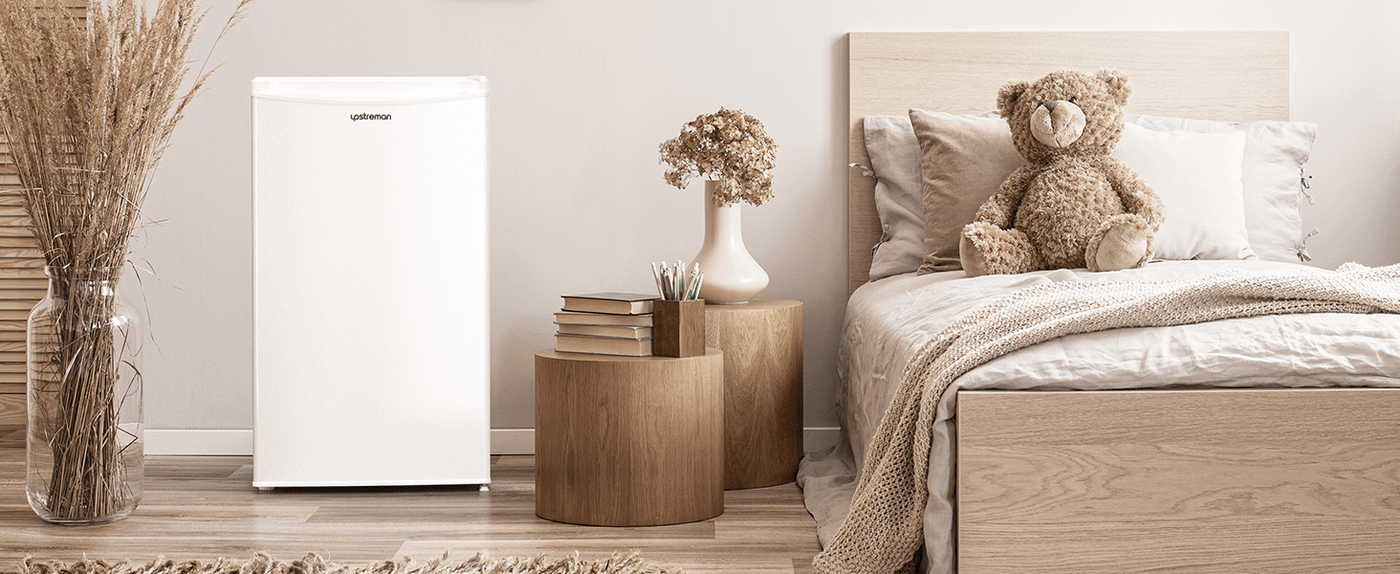 Upstreman 3.2 Cu.Ft Mini Fridge with Freezer, Single Door Mini Fridge, Adjustable Thermostat, Mini Refrigerator for Dorm, Office, Bedroom, White