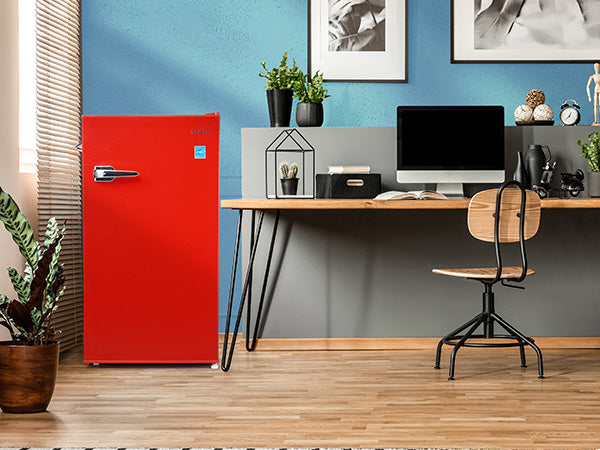 Upstreman 3.6 Cu Ft Small Refrigerator without Freezer, Retro Mini Fridge, Manual Defrost Free, Adjustable Thermostat, Side Bottle Opener, Small Fridge for Office, Bedroom, Dorm, Red-CR35