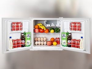 Upstreman 1.7 Cu.ft Single Door Mini Fridge, White